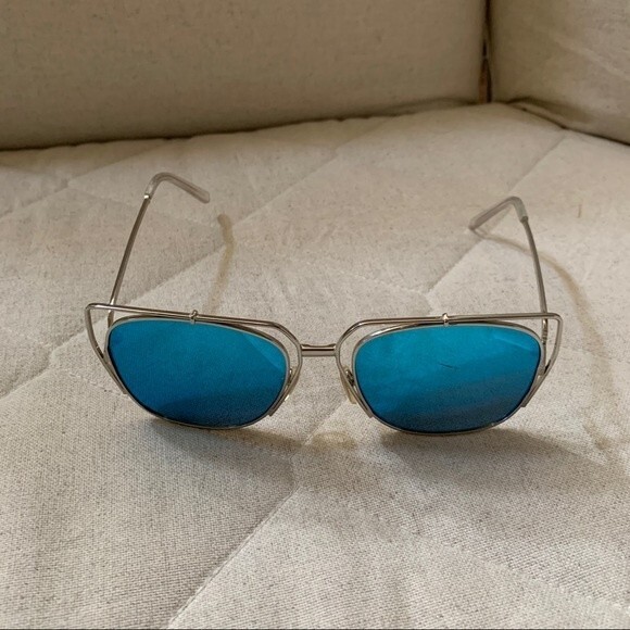 Vintage Blue Lens Sunglasses Retro Metal Frames - Picture 3 of 5